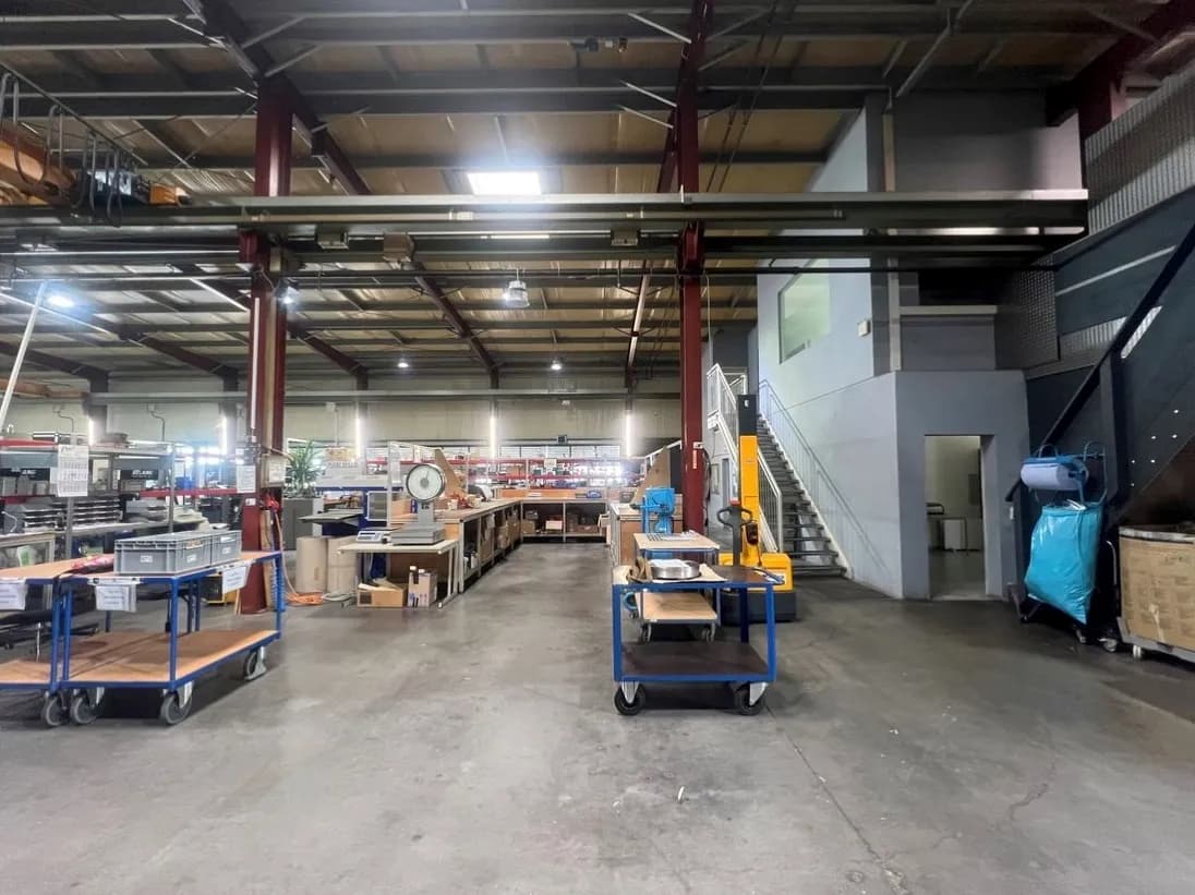 Halle 2 - 1430 m² in Neckarwestheim